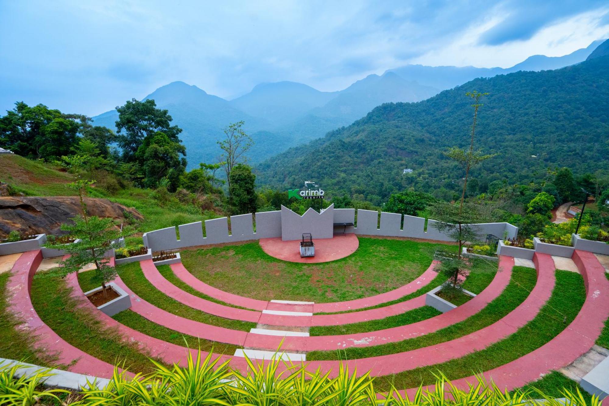 Karimb Resorts Vallikavungal Buitenkant foto