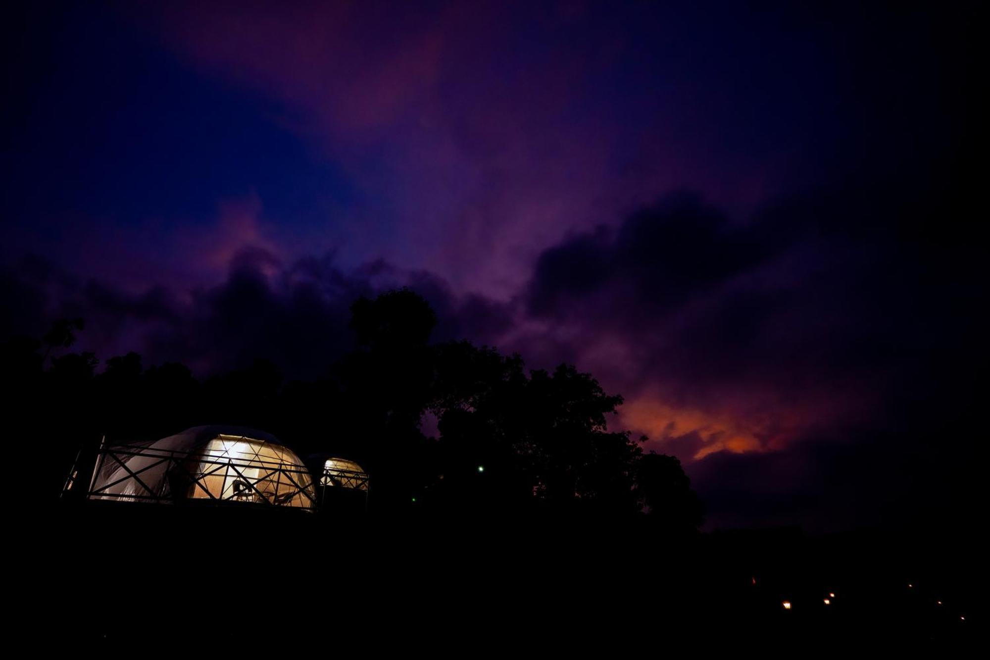 Karimb Resorts Vallikavungal Buitenkant foto